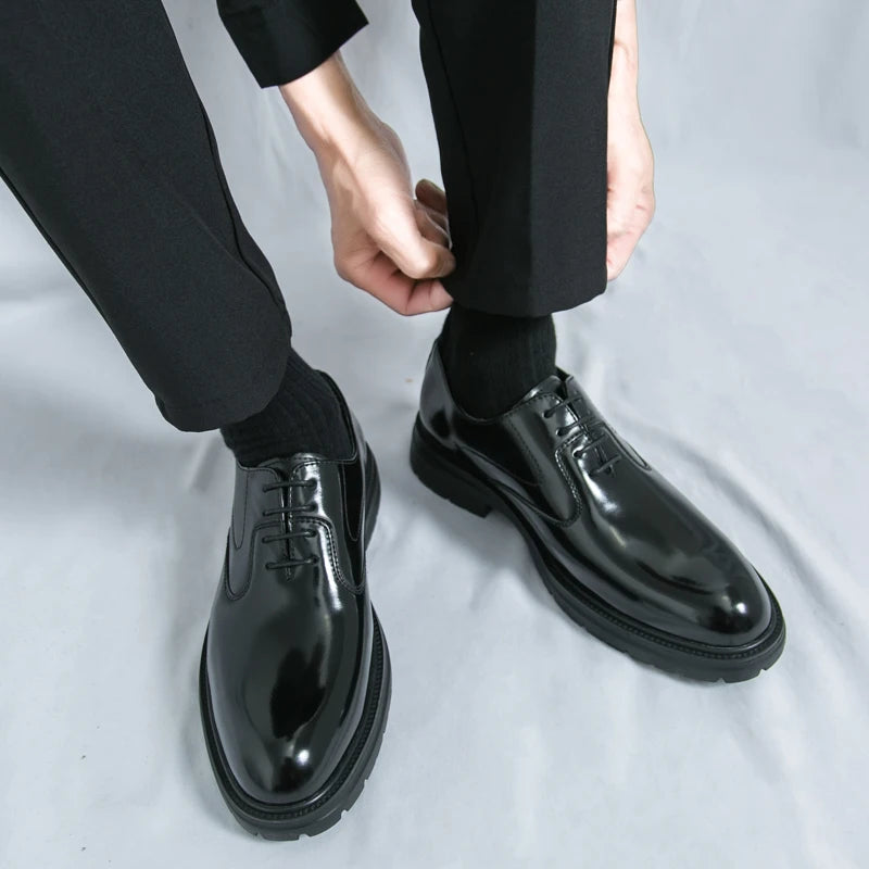 Comfort Thick Soled Leather Shoes Men Business Formal Flats Brand New Men Casual Shoes Classic Handmade Man Oxford Wedding Shoes