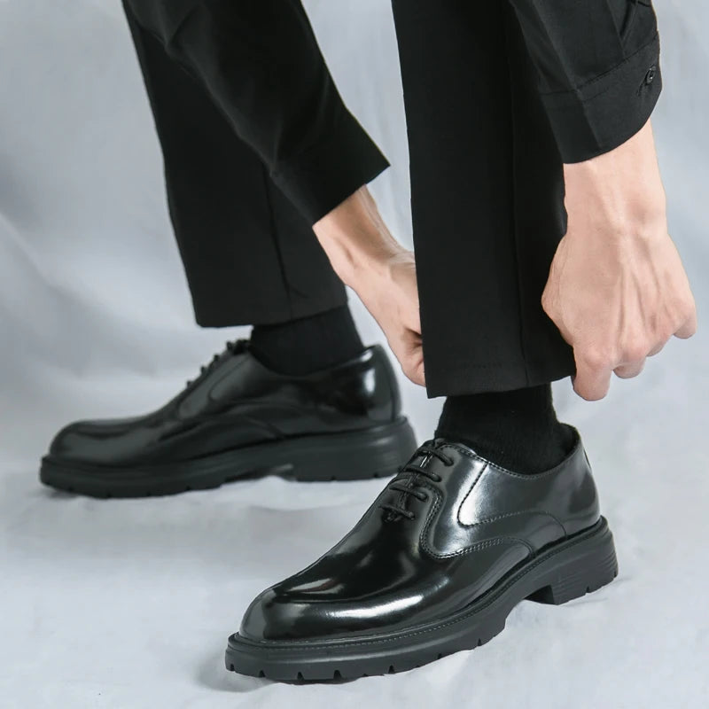 Comfort Thick Soled Leather Shoes Men Business Formal Flats Brand New Men Casual Shoes Classic Handmade Man Oxford Wedding Shoes